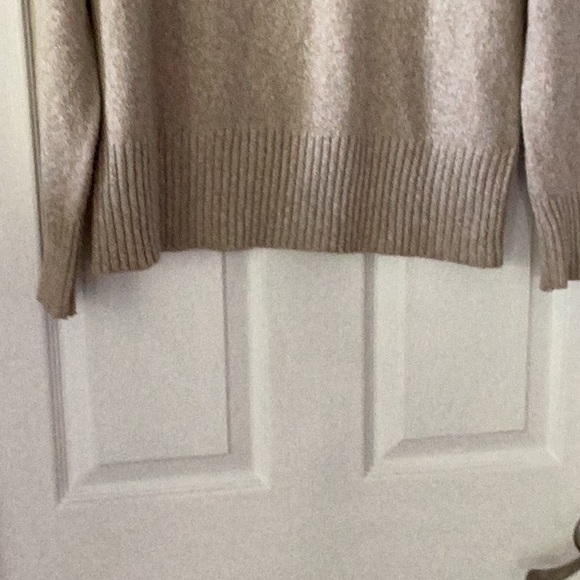 Pink Clover Beige Crewneck Sweater, Size L - Picture 3 of 7